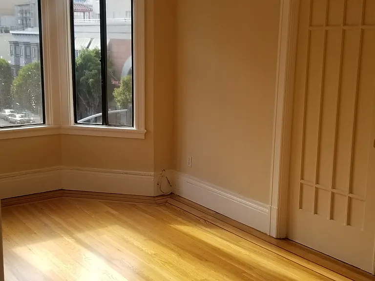 1385 Pine St #11 — Photo 3