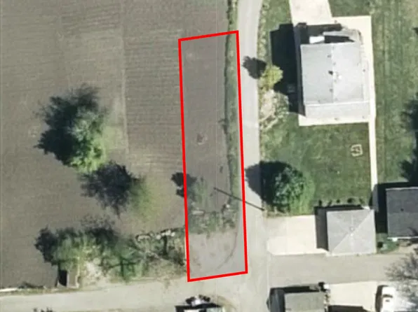 2620 Broadway St, Blue Island, IL 60406