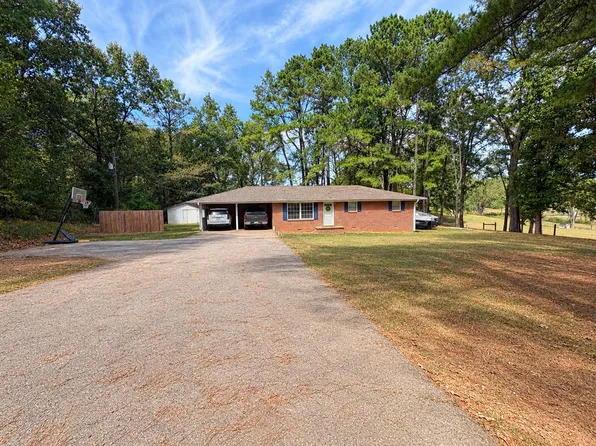 1273 County Road 25, Killen, AL 35645