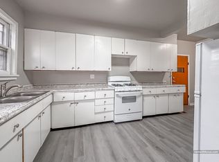 581 Mount Vernon St #581, Oshkosh, WI 54901