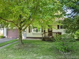 201 E Lake St, Sand Lake, MI 49343