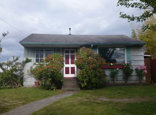 8072 Earl Ave NW, Seattle, WA 98117