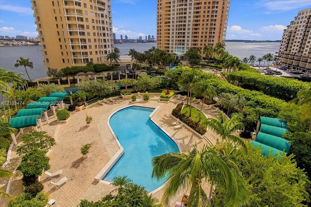 888 Brickell Key Dr — Photo 1