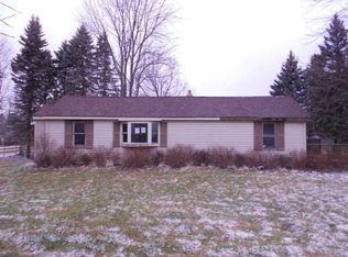 3997 Sutton Rd, Dryden, MI 48428