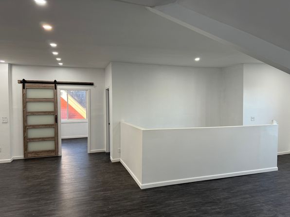 389 Richmond Ave #3