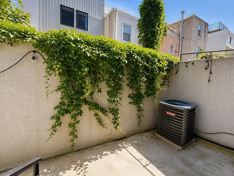 1127 Kimball St — Photo 20