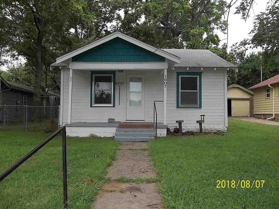 1st image of 1607 N 7th St