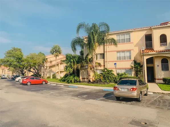 3380 Pinewalk Dr N APT 1111, Pompano Beach, FL 33063