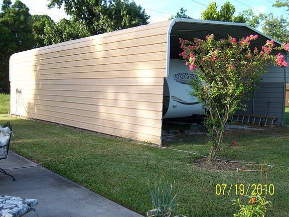 4th image of 13731 Gerona Dr N