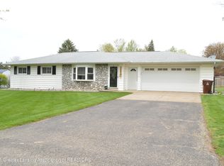 1643 Blue Grass Rd, Lansing, MI 48906