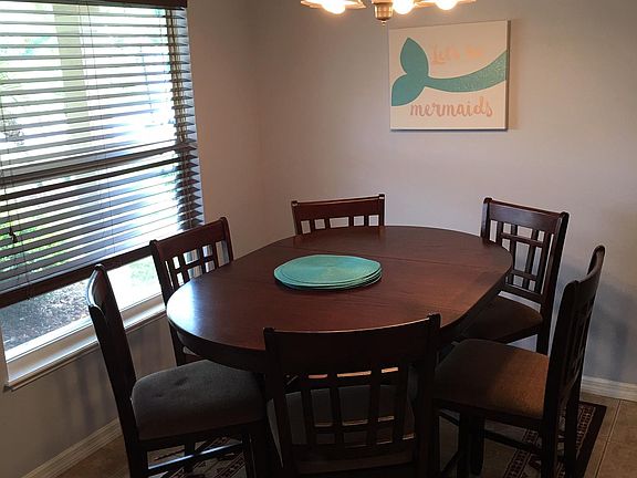 2nd image of 809 Angelina Ct