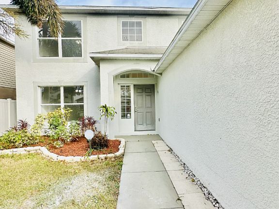 5th image of 12631 Lake Vista Dr