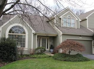 144 Deer Ford Dr, Lancaster, PA 17601
