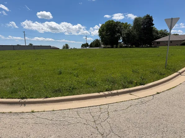 0 Char Lu Dr, Mendota, IL 61342