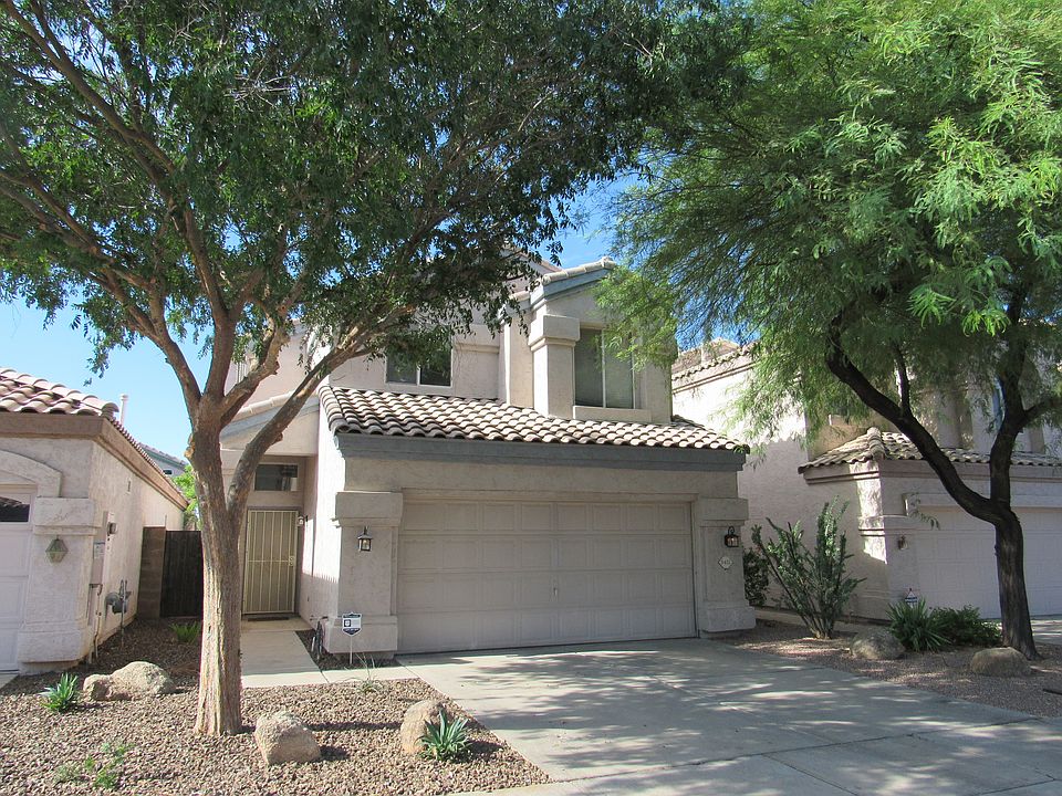 1st image of 3421 E Rockwood Dr