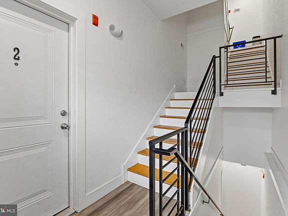 2nd image of 3207 Ridge Ave