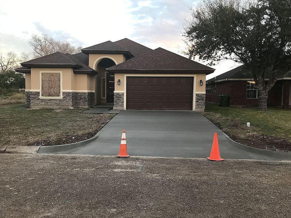 2nd image of 23821 Southfork Cir