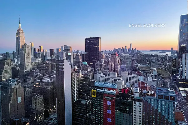 Rented by Engel & Völkers New York City | media 15