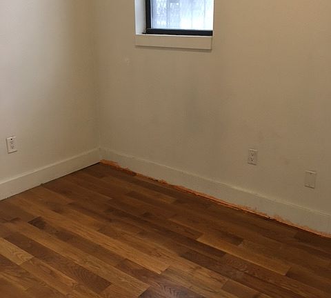2nd image of 410 Gates Ave APT 1F