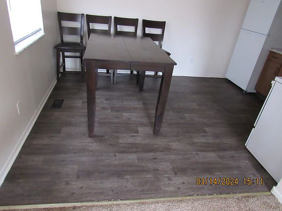 3rd image of 3426 Parkside Dr APT 1