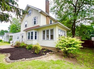 13 Abington Rd, Rochester, NY 14622