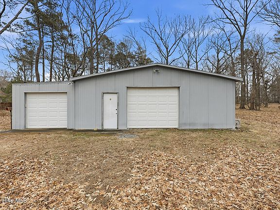 2nd image of 1392 Nixonton Road