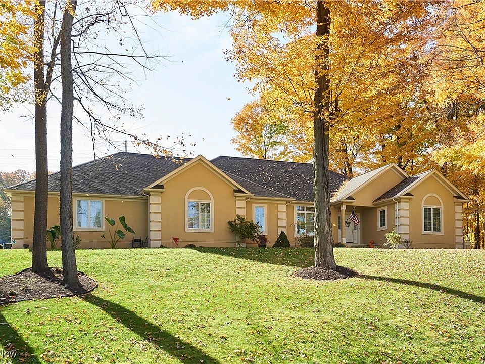 1st image of 4586 Daylesford Dr