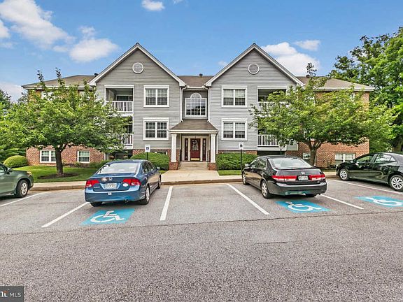 2nd image of 8 Rumford Dr Unit 201
