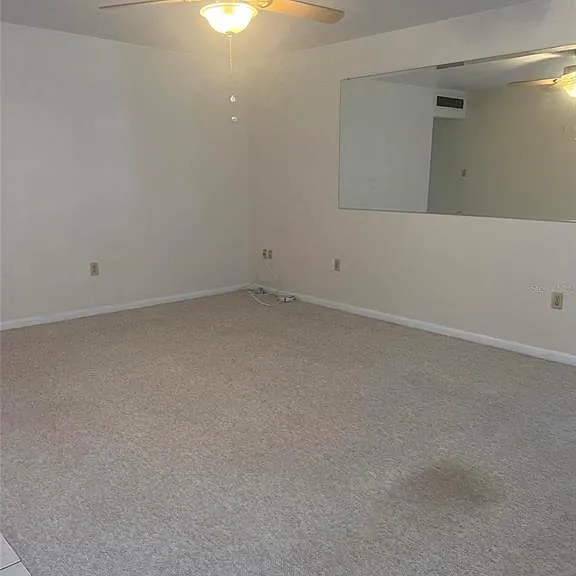 205 Andover Pl N #104 — Photo 5