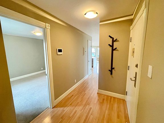 5th image of 155 Hancock St APT 5