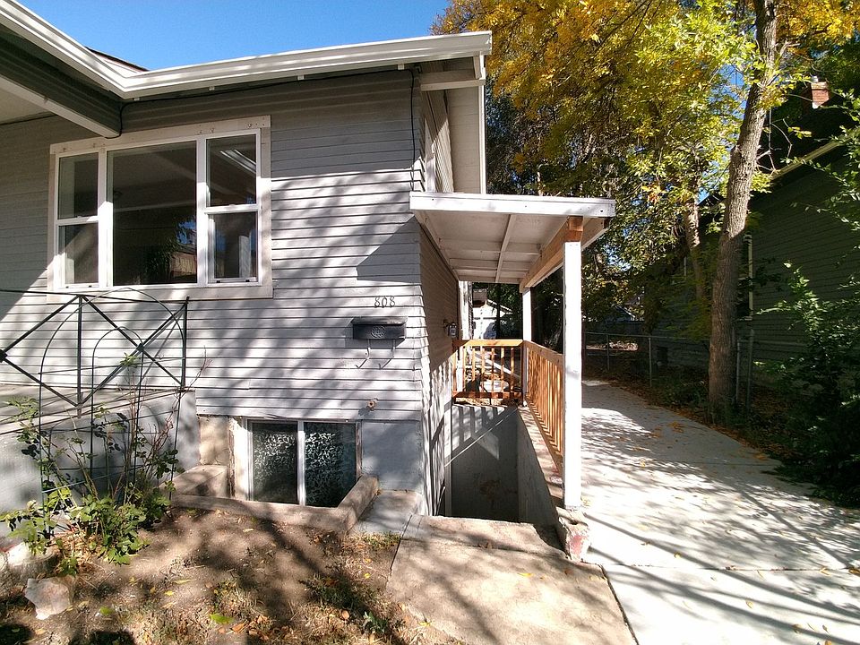 1st image of 808-810 S Kimbark St #808
