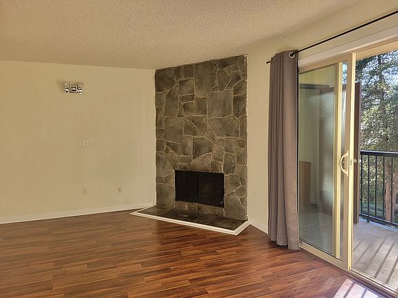 3rd image of 12525 NE 145th Pl APT F99