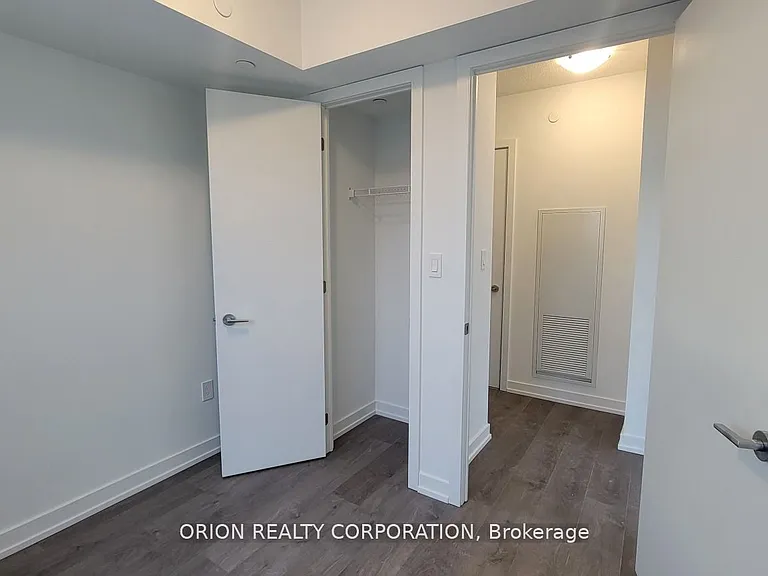 556 Marlee Ave #410 — Photo 16
