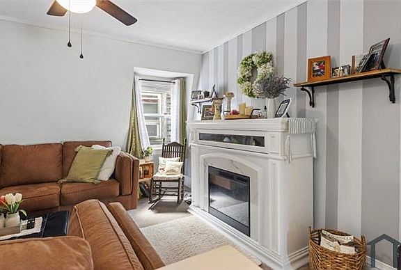 5th image of 48 Ridge St #2