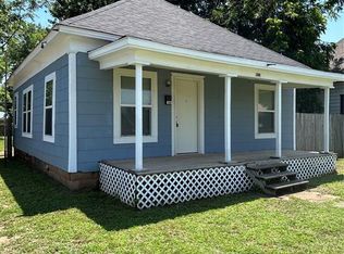 823 W Minnesota Ave, Chickasha, OK 73018