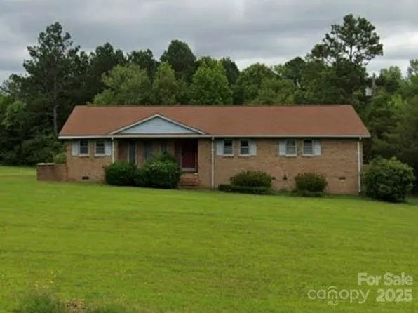 3879 Flat Creek Rd, Lancaster, SC 29720