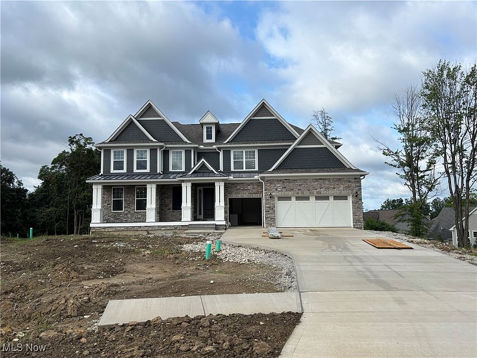 1st image of 600 Lake Placid Ct