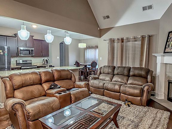 4th image of 4223 Wethersby Dr