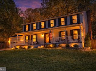 15009 Woodglen Ct, Dumfries, VA 22025