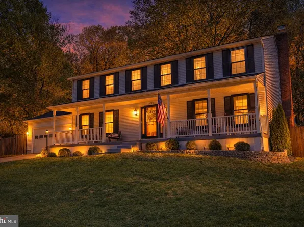 15009 Woodglen Ct, Dumfries, VA 22025