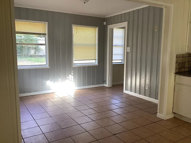 3010 Sunnybrook St — Photo 6