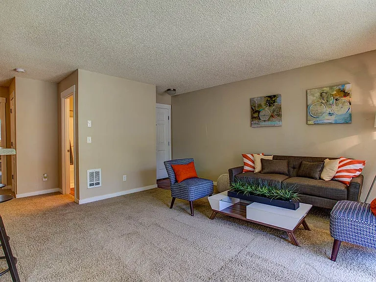 Commons at Timber Creek Apartments — Photo 28