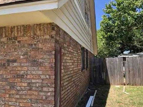 3rd image of 2705 SE 45th St