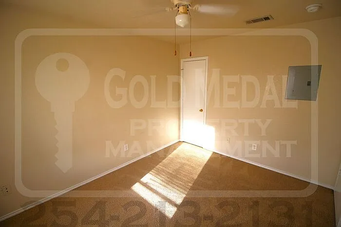 1708 Spring Rose Cir — Photo 7