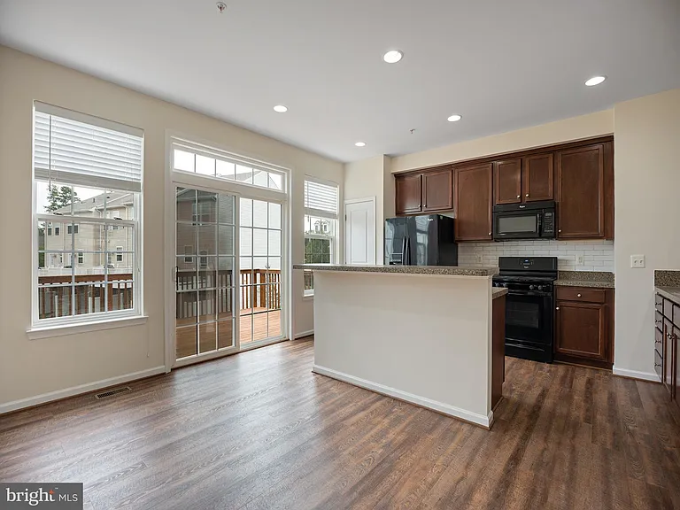 43539 Wild Iris St — Photo 13