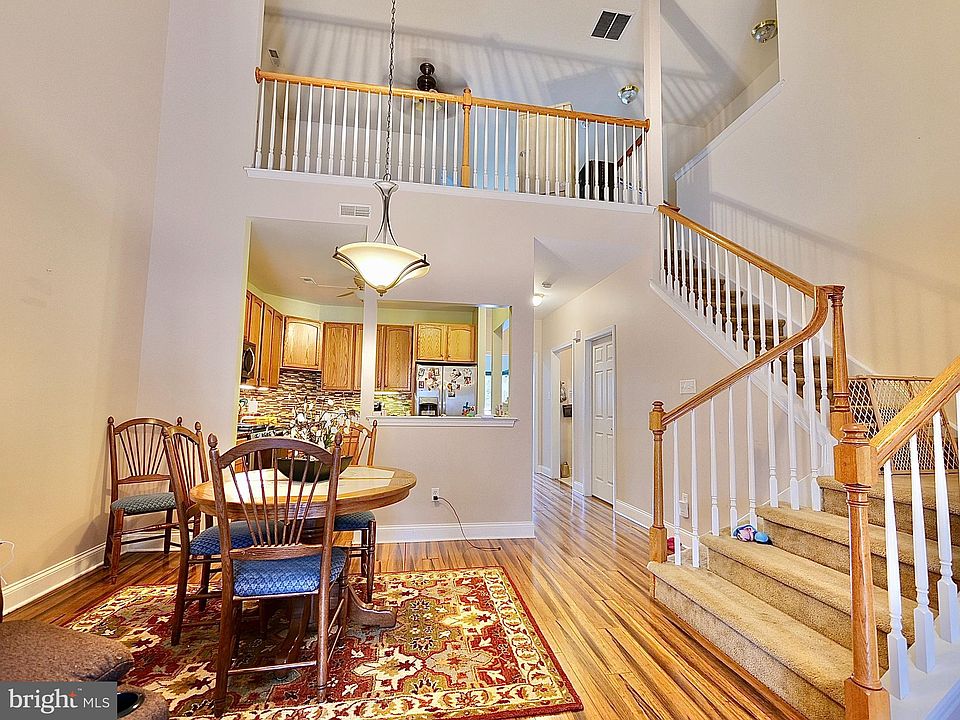 111 Dresner Cir, Upper Chichester, PA 19061 Zillow