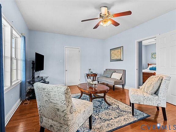 5th image of 1007 Nottoway Ave