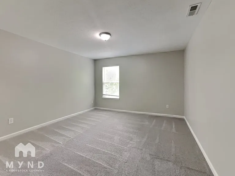 8042 Loveridge Dr — Photo 19