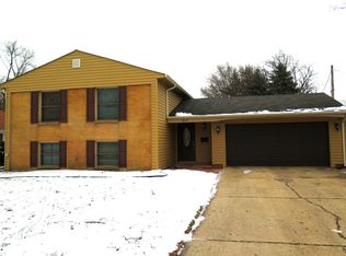 6819 West Ave, Hanover Park, IL 60133