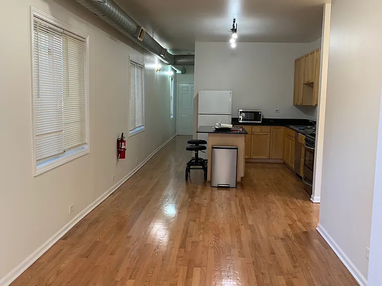 2408 W Flournoy St — Photo 8